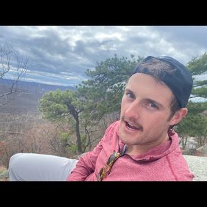 Meet your Posher, Alex